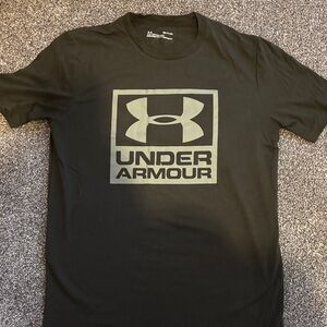 Under Armour Black Short-Sleeve Tee with Olive Logo